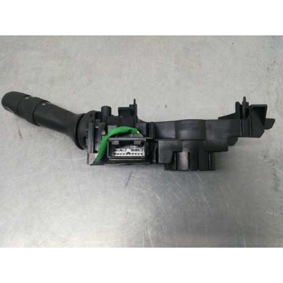 Recambio de mando luces para lexus ct 200h referencia OEM IAM 4211117F534 173832 VOLANTE