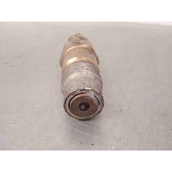 Recambio de inyector para nissan almera (n15) 2.0 diesel referencia OEM IAM 71A1361  