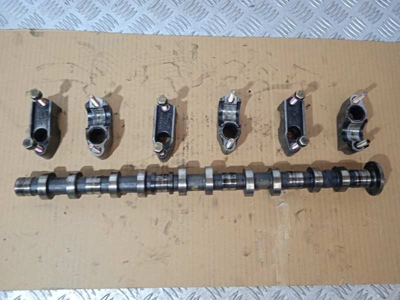 Recambio de arbol de levas para ssangyong rodius 2.7 turbodiesel cat referencia OEM IAM 0510101 ESCAPE CON TAPAS BANCADA