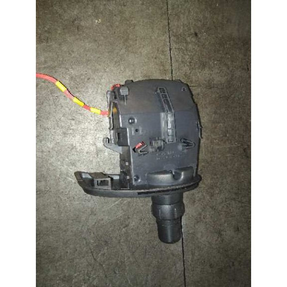 Recambio de mando intermitentes para renault clio iii authentique referencia OEM IAM 88102002416 CON ANTINIEBLA DELANT 881020024