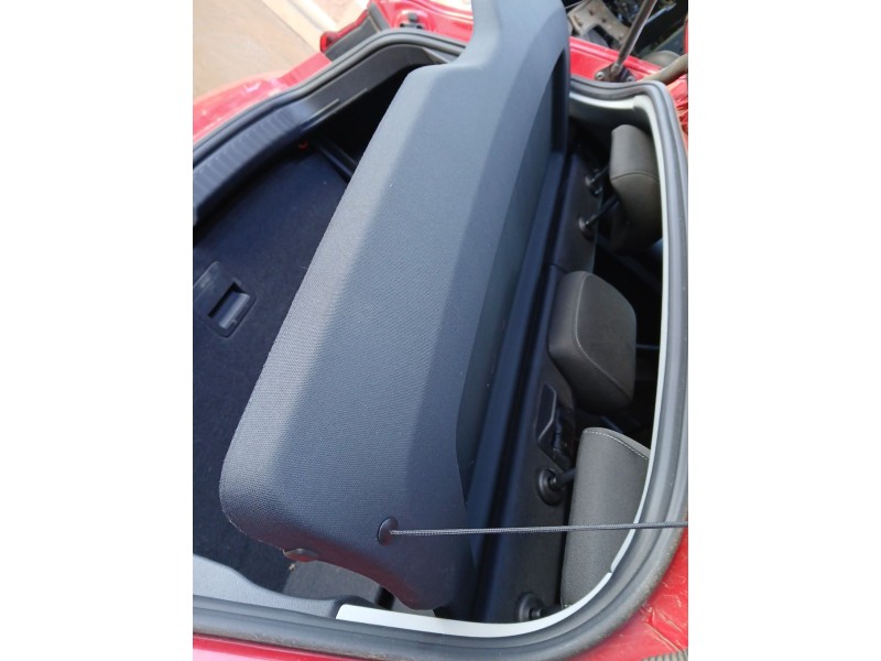 Recambio de bandeja trasera para audi a1 sportback (gba) 25 tfsi referencia OEM IAM 82a857769a  