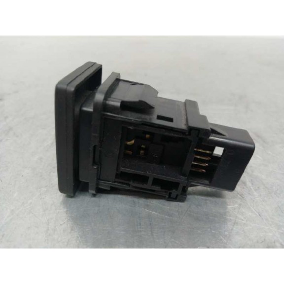 Recambio de interruptor para lexus ct 200h referencia OEM IAM 15A925 APERTURA TAPA DEPOSITO