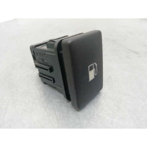 Recambio de interruptor para lexus ct 200h referencia OEM IAM 15A925 APERTURA TAPA DEPOSITO
