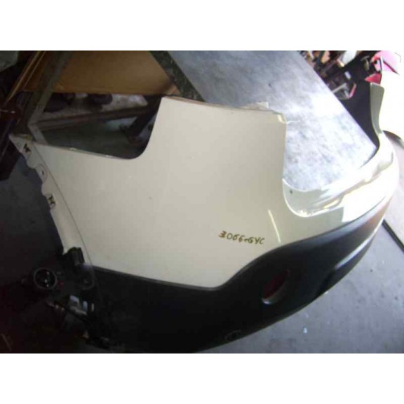 Recambio de paragolpes trasero para nissan qashqai (j10) tekna referencia OEM IAM  BLANCO 1ºSERIE C/SENSORES APARC.