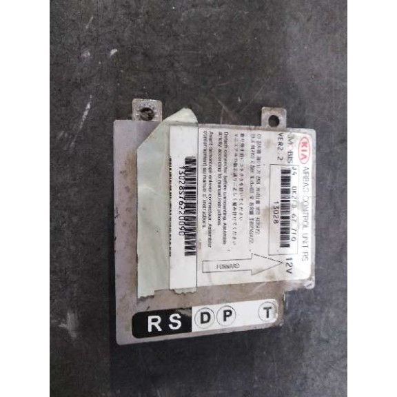 Recambio de centralita airbag para kia carens 2.0 crdi ex monovolumen referencia OEM IAM 0K2FD677FO  