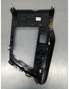 Recambio de plasticos para peugeot 3008 style referencia OEM IAM 98201717ZD EMBELLECEDOR PALANCA CAMBIO 2