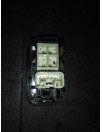 Recambio de mando elevalunas trasero izquierdo para toyota auris luna referencia OEM IAM   