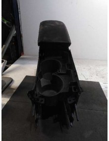 Recambio de apoyabrazos central para lexus ct 200h referencia OEM IAM    2