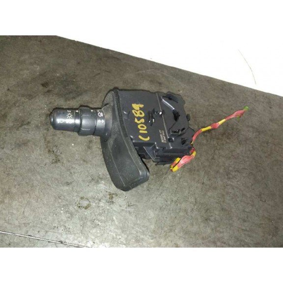Recambio de mando intermitentes para renault clio iii 1.5 dci diesel referencia OEM IAM 88102001477 0326070160 CON ANTINIEBLA DE