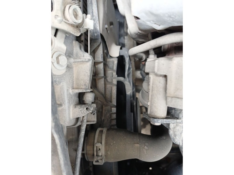 Recambio de electroventilador para citroën c4 cactus 1.2 thp 110 referencia OEM IAM   