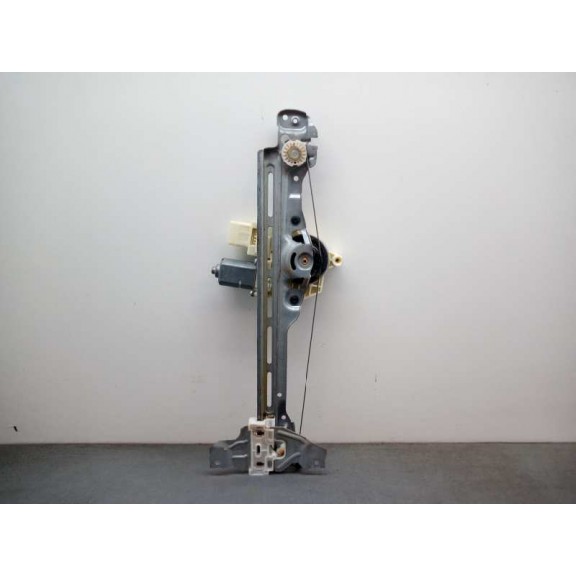 Recambio de elevalunas trasero izquierdo para peugeot 308 sw allure referencia OEM IAM 9678190080 6 PINES 