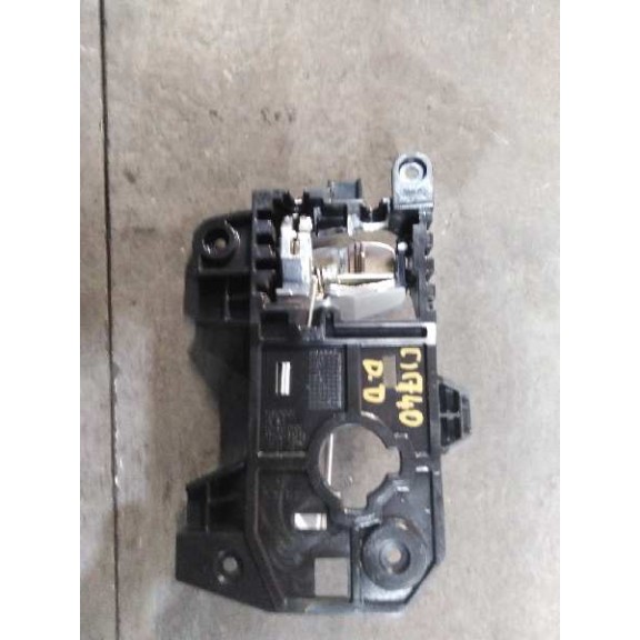 Recambio de maneta interior delantera derecha para lexus ct 200h referencia OEM IAM 82623RP000  82623RP000