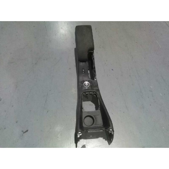 Recambio de consola central para renault megane iii berlina 5 p bose edition referencia OEM IAM   