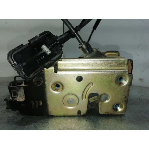 Recambio de cerradura puerta delantera derecha para nissan primera berlina (p12) acenta referencia OEM IAM 050060  4 PIN