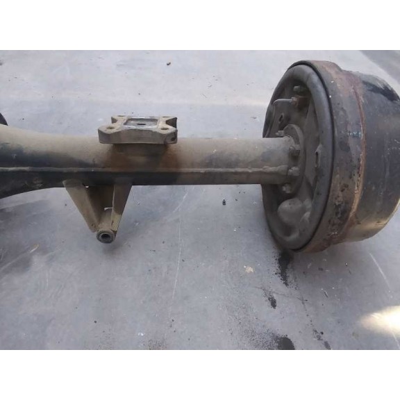 Recambio de diferencial trasero para nissan cabstar 01.04 referencia OEM IAM  PUENTE TRASERO 