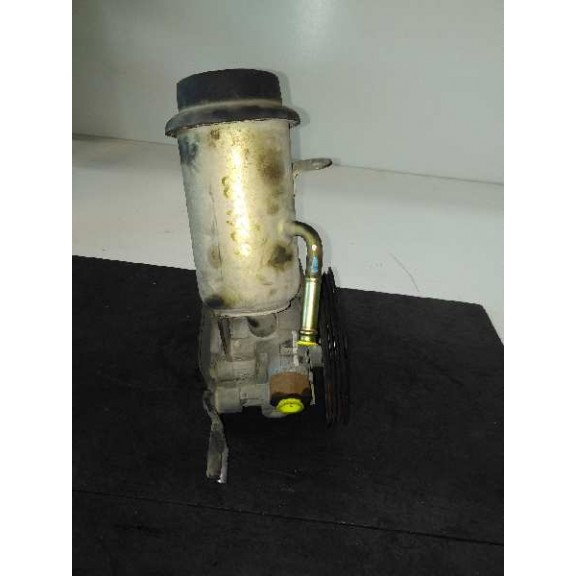 Recambio de bomba direccion para toyota yaris (ncp1/nlp1/scp1) 1.4 (75cv) referencia OEM IAM   13 CM