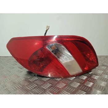 PILOTO TRASERO DERECHO 924024P000 924021J000 924021J000