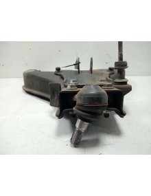 Recambio de brazo suspension inferior delantero derecho para nissan cabstar 01.04 referencia OEM IAM 561179X504   2