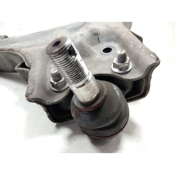 Recambio de brazo suspension inferior delantero izquierdo para nissan cabstar 01.04 referencia OEM IAM 561179X504  