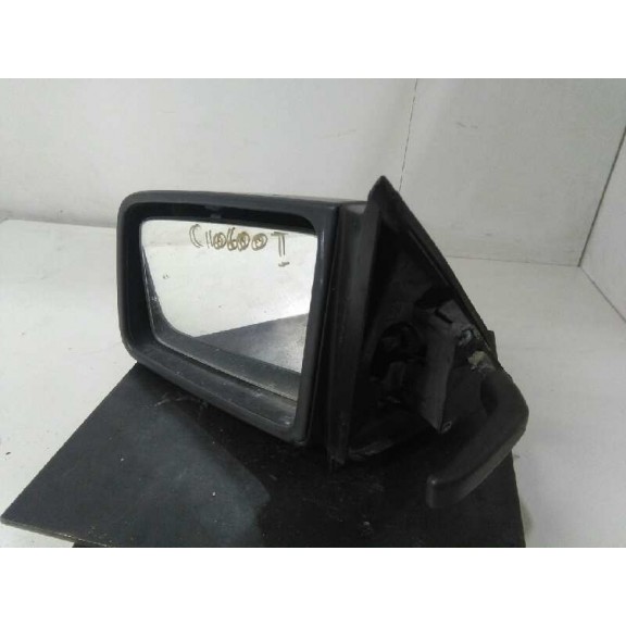 Recambio de retrovisor izquierdo para opel kadett e 1.6 referencia OEM IAM  NEGRO MANUAL