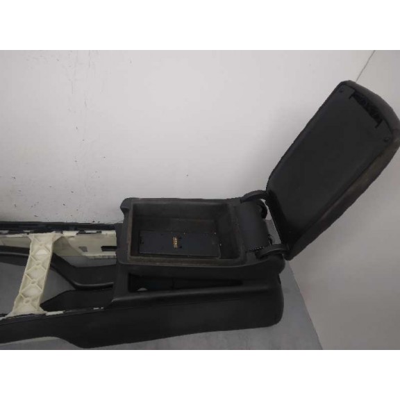 Recambio de apoyabrazos central para audi a6 berlina (4f2) 2.0 tdi referencia OEM IAM 4F0864283  