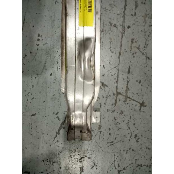 Recambio de refuerzo paragolpes delantero para audi a6 berlina (4f2) 2.7 tdi referencia OEM IAM   