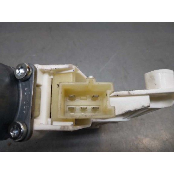 Recambio de motor elevalunas trasero derecho para mercedes-benz clase c (w204) berlina c 220 cdi (204.008) referencia OEM IAM 01