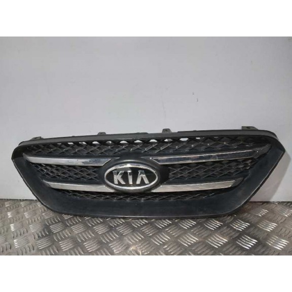 Recambio de rejilla delantera para kia carens (un) active referencia OEM IAM 8638010000  