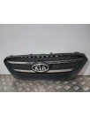 Recambio de rejilla delantera para kia carens (un) active referencia OEM IAM 8638010000  