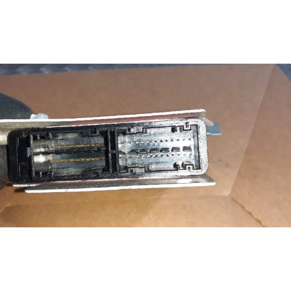 Recambio de centralita airbag para peugeot 107 urban referencia OEM IAM 891700H050  