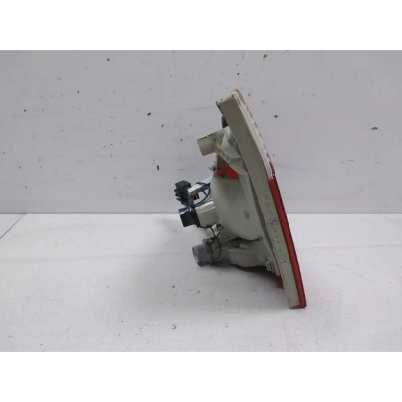 Recambio de piloto trasero izquierdo interior para bmw serie 5 touring (e61) 525d referencia OEM IAM 2TZ00942701  