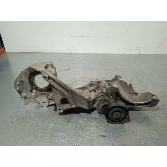 Recambio de soporte bomba inyeccion para audi a3 (8p) 1.6 tdi referencia OEM IAM 03L903143Q  