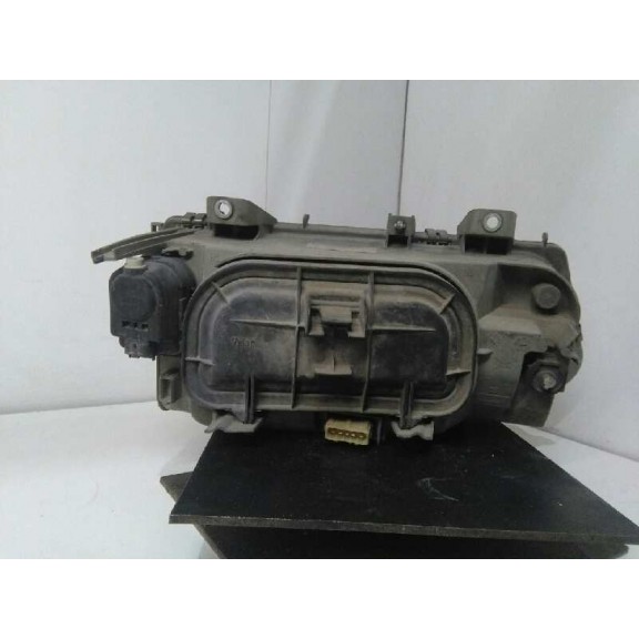 Recambio de faro izquierdo para peugeot 806 port aventura referencia OEM IAM   