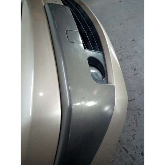 Recambio de paragolpes delantero para renault megane ii classic berlina 1.6 16v referencia OEM IAM   