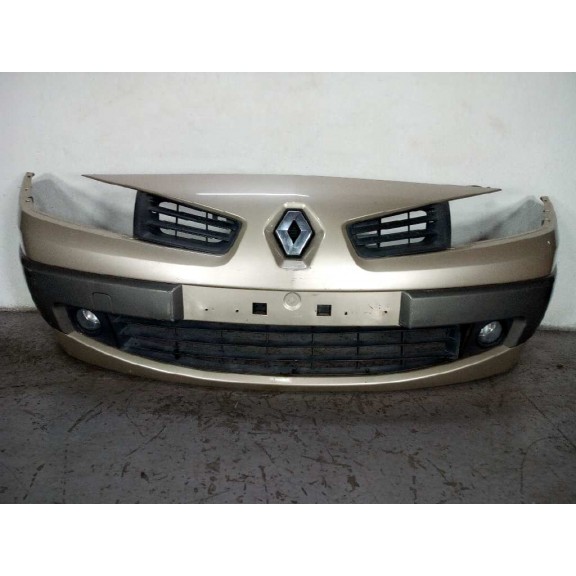 Recambio de paragolpes delantero para renault megane ii classic berlina 1.6 16v referencia OEM IAM   