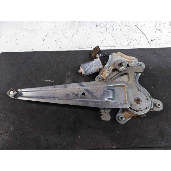 Recambio de elevalunas trasero izquierdo para toyota rav 4 (a3) 2.2 d-4d cat referencia OEM IAM  6 PIN 