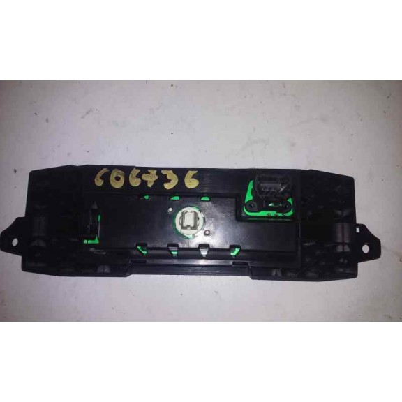 Recambio de display para peugeot 207 urban referencia OEM IAM   