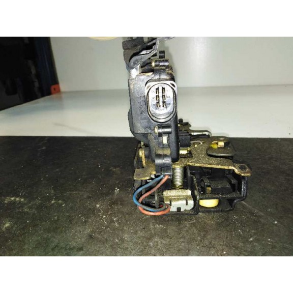 Recambio de cerradura puerta trasera izquierda para seat toledo (1m2) select referencia OEM IAM 3B4839015A 6 PIN 