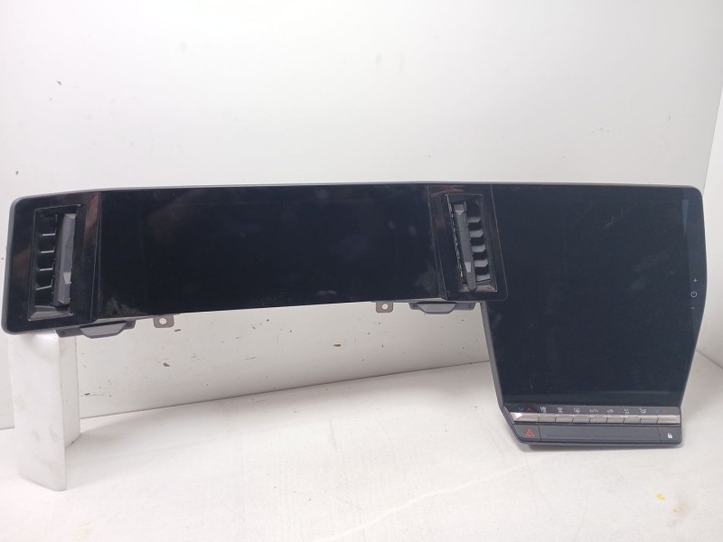 Recambio de cuadro instrumentos para renault megane e-tech suv ev40 referencia OEM IAM 680504985r  