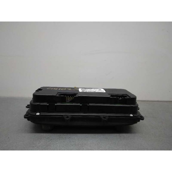 Recambio de mando climatizador para chrysler voyager (rg) 2.5 crd cat referencia OEM IAM P05127379AA  