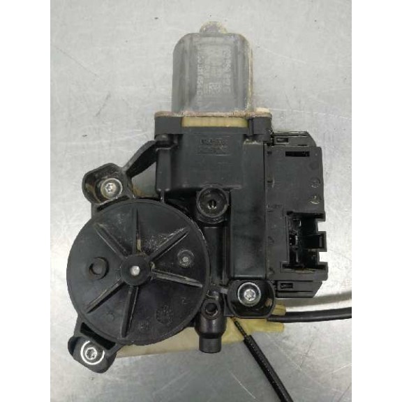 Recambio de elevalunas trasero derecho para volkswagen polo (6r1) advance referencia OEM IAM 6R4839462E 6R0959812G 0130822533