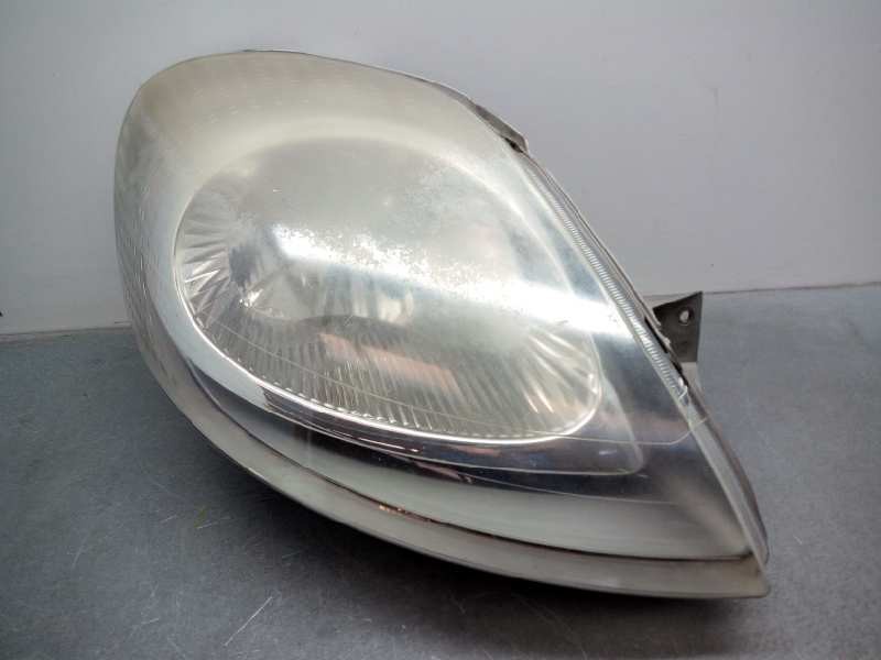 Recambio de faro derecho para opel vivaro combi 2.7t corto referencia OEM IAM 7700311372 91165720 