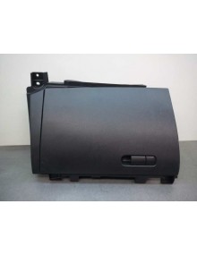 Recambio de guantera para mazda cx-5 2.2 turbodiesel cat referencia OEM IAM KD4564261  