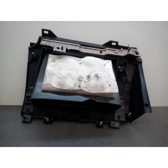 Recambio de guantera para mazda cx-5 2.2 turbodiesel cat referencia OEM IAM KD4564261  