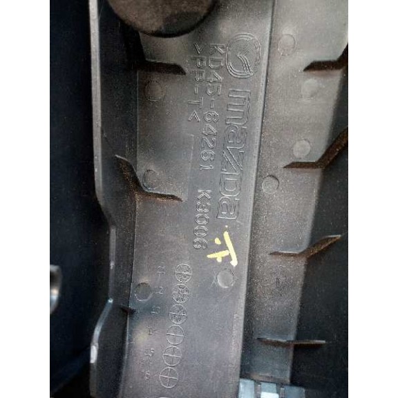 Recambio de guantera para mazda cx-5 2.2 turbodiesel cat referencia OEM IAM KD4564261  