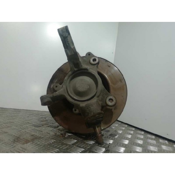Recambio de mangueta delantera izquierda para renault master kipper doka l3h1 3,5t referencia OEM IAM   6 TORNILLOS