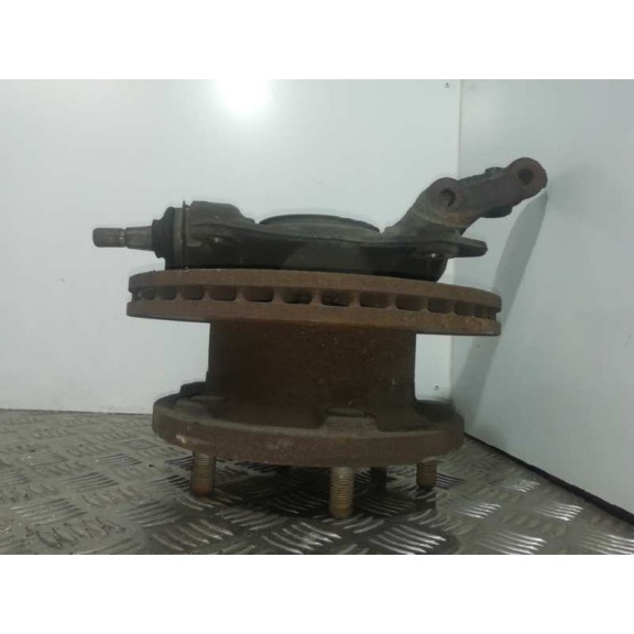 Recambio de mangueta delantera izquierda para renault master kipper doka l3h1 3,5t referencia OEM IAM   6 TORNILLOS