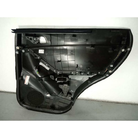 Recambio de guarnecido puerta trasera izquierda para mazda cx-5 2.2 turbodiesel cat referencia OEM IAM   