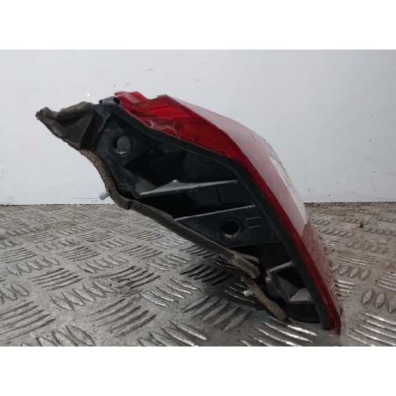 Recambio de piloto trasero izquierdo interior para subaru legacy kombi/outback b14 outback limited referencia OEM IAM   
