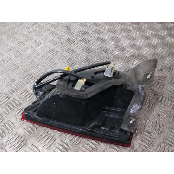 Recambio de piloto trasero izquierdo interior para subaru legacy kombi/outback b14 outback limited referencia OEM IAM   